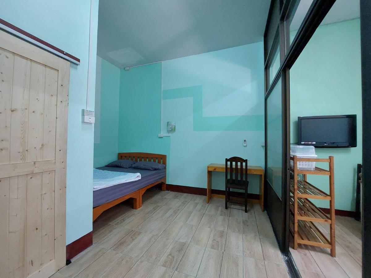 Jaisabai Homestay Mae Ai Buitenkant foto