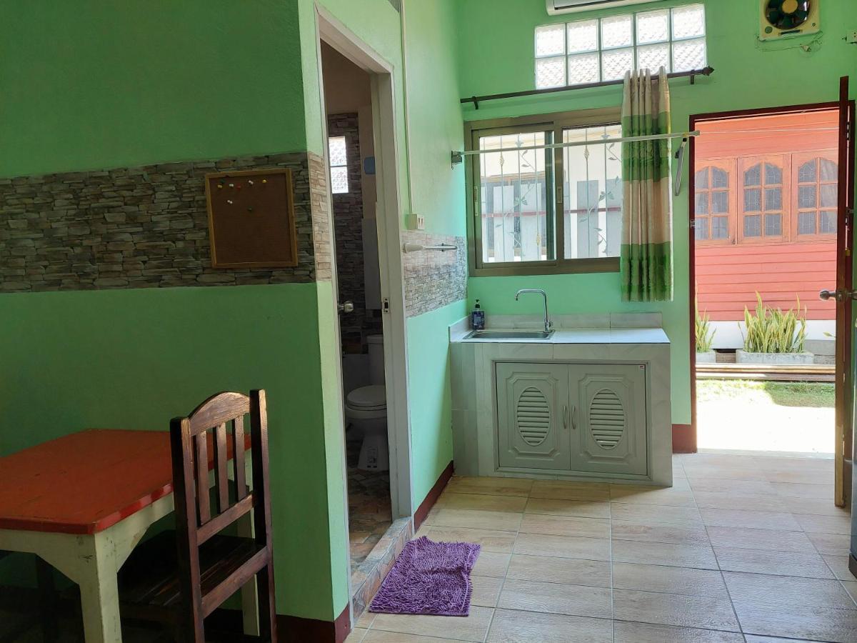 Jaisabai Homestay Mae Ai Buitenkant foto